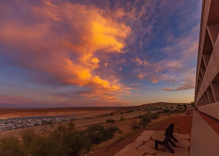 Lake Powell Resort